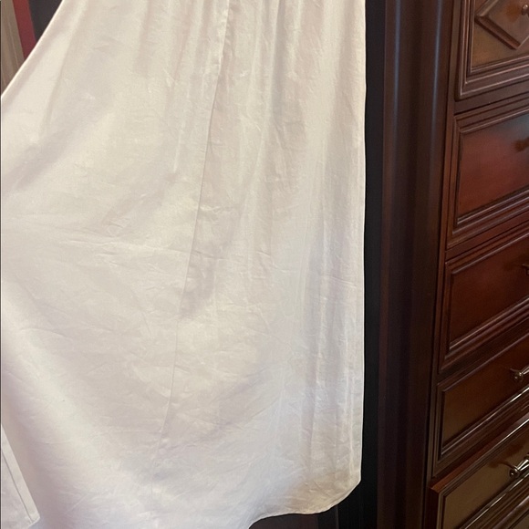 Elegant White Linen Women's Skirt - Picture 8 of 8